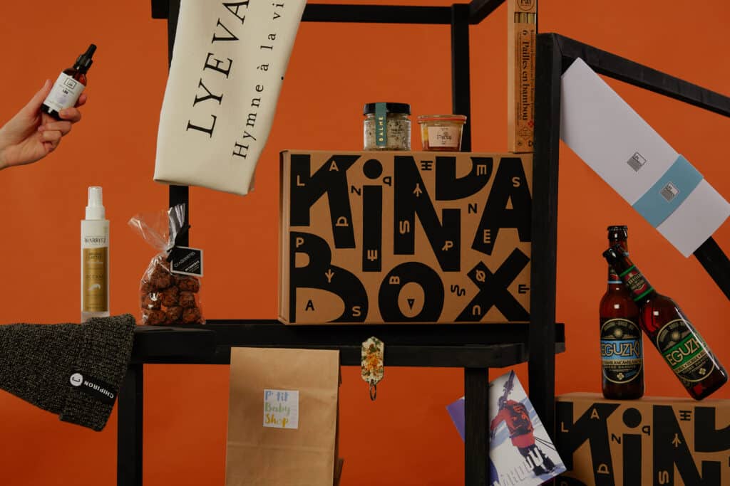 Le contenu de la Kinda Box de Noël 2020