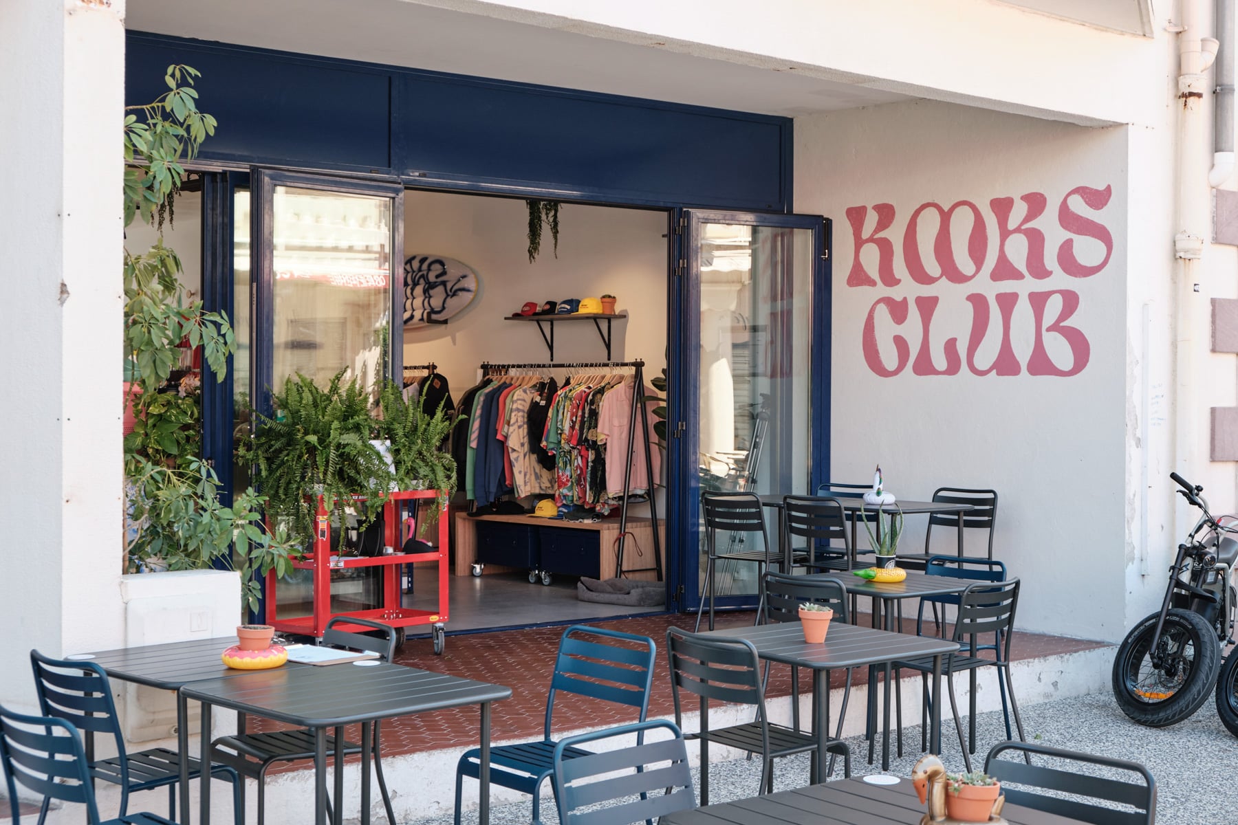 Kooks Club : nouveau concept store et coffee shop à Hendaye