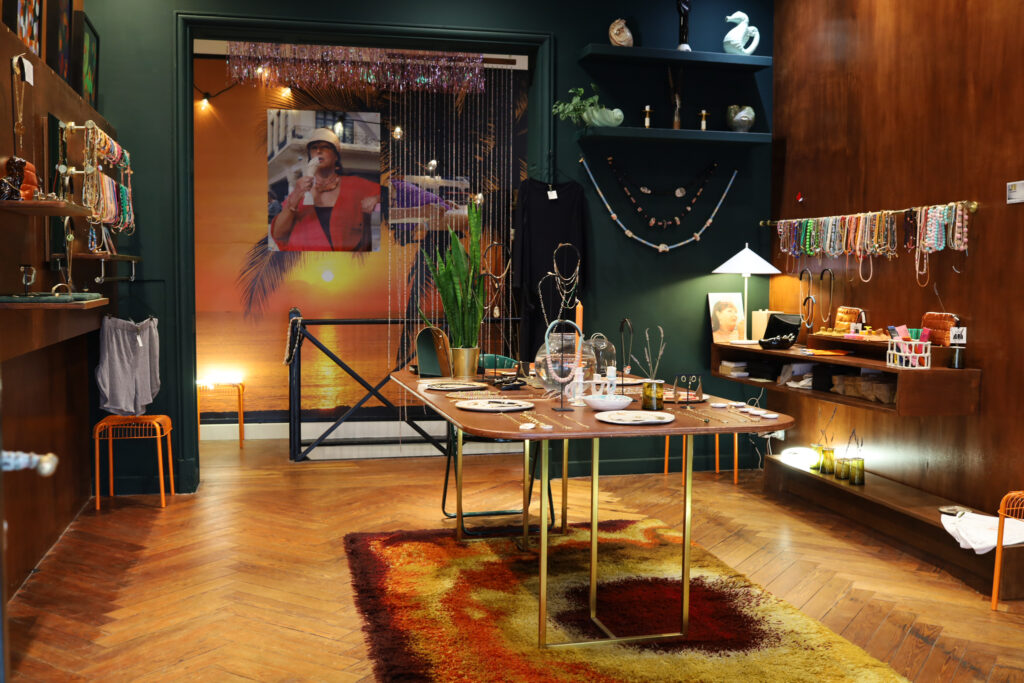 Maison Mönik ouvre sa propre boutique de bijoux à Biarritz