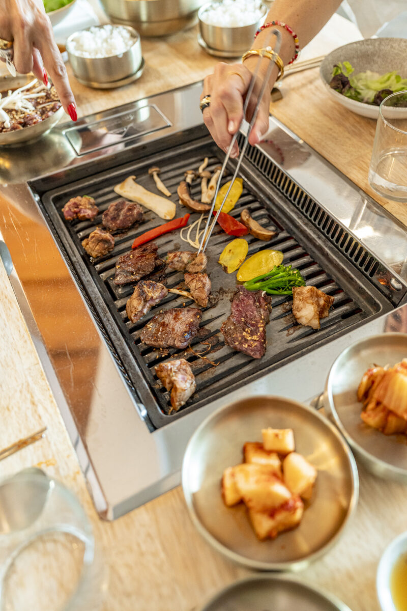 Deoun : le barbecue coréen débarque à Biarritz et Hossegor !